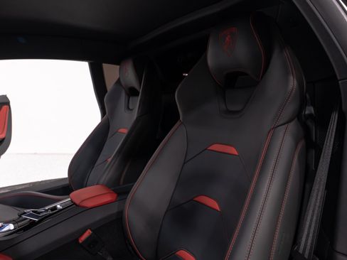 Used 2020 Lamborghini Huracan EVO AWD/4WD image 34