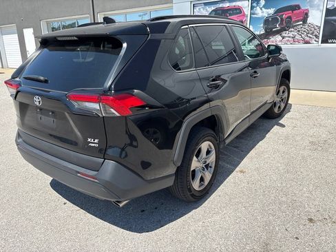 Used 2025 Toyota RAV4 XLE AWD/4WD image 3
