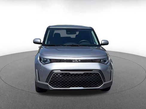 Used 2025 Kia Soul LX w/ LX Technology Package image 4