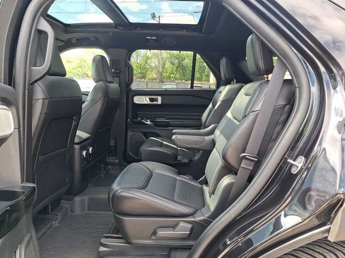Used 2021 Ford Explorer ST w/ Equipment Group 401A AWD/4WD image 10