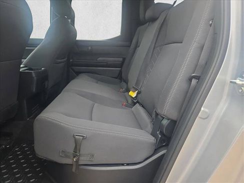 Used 2024 Toyota Tacoma SR5 AWD/4WD image 15