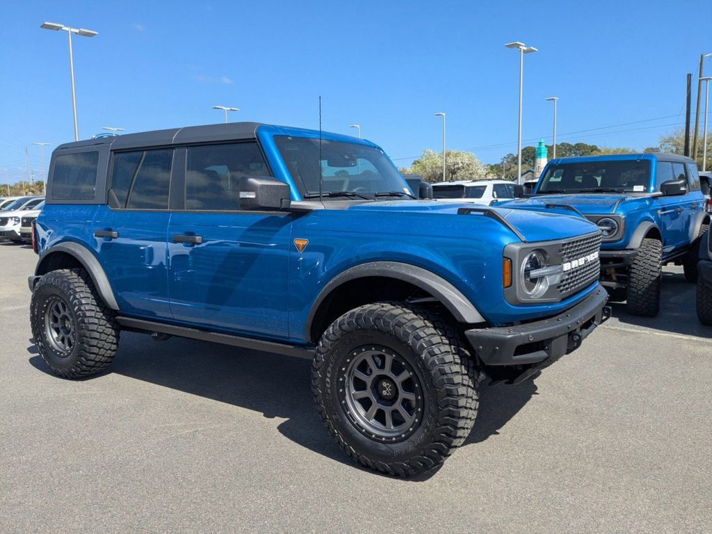 New 2025 Ford Bronco Badlands AWD/4WD image 2