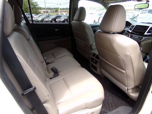Used 2018 Honda Pilot EX-L image 5