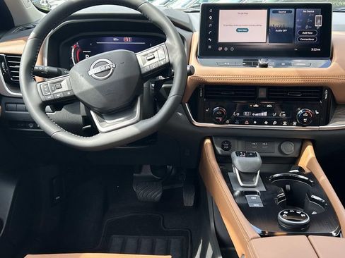 New 2026 Nissan Rogue Platinum w/ Platinum Premium Package AWD/4WD image 25