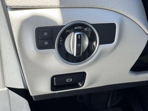 Used 2019 Mercedes-Benz GLA 250 image 17