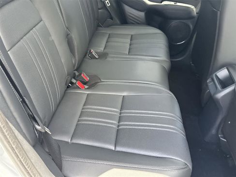 Used 2026 Honda HR-V EX-L image 17