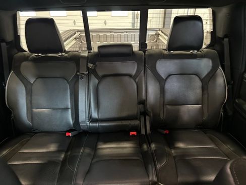 Used 2024 RAM 1500 Laramie AWD/4WD image 26