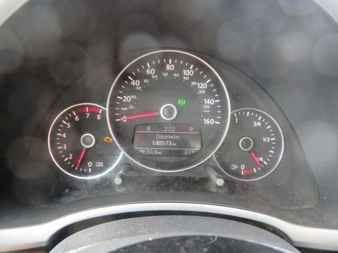 Used 2012 Volkswagen Beetle Turbo FWD image 13