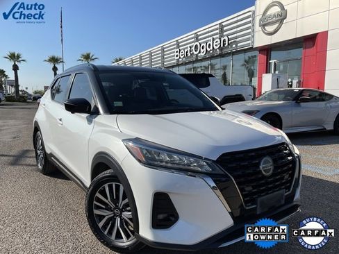 Certified 2021 Nissan Kicks SR w/ SR Premium Package image 1