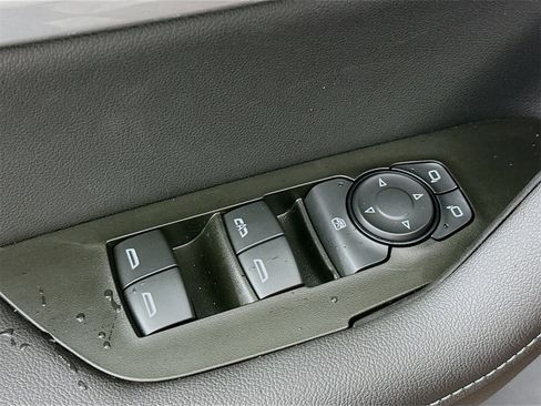 New 2025 Chevrolet Blazer LT w/ Midnight/Sport Edition image 18