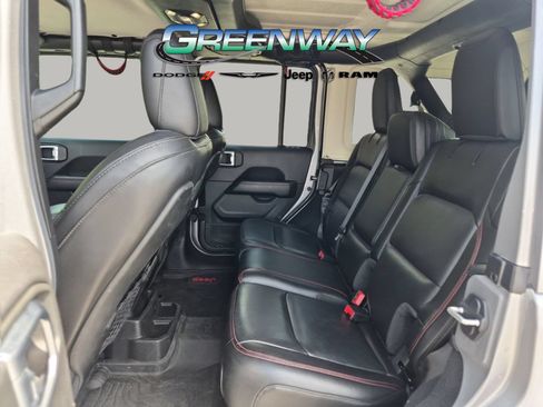 Used 2021 Jeep Wrangler Unlimited Rubicon AWD/4WD image 12