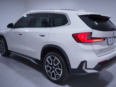 Used 2024 BMW X1 xDrive28i w/ Convenience Package AWD/4WD image 3