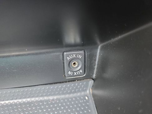 Used 2014 Volkswagen Beetle 1.8T image 22