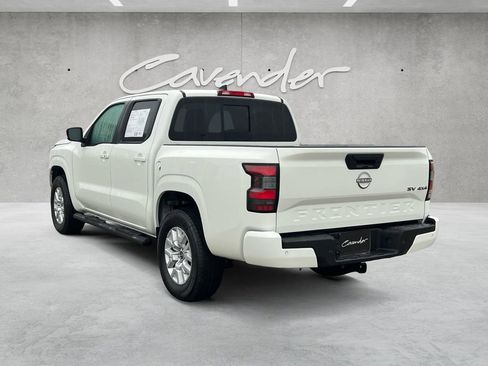 Used 2024 Nissan Frontier SV w/ SV Convenience Package image 14
