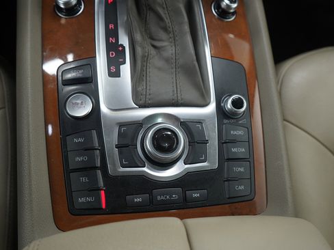 Used 2014 Audi Q7 TDI Prestige AWD/4WD image 26