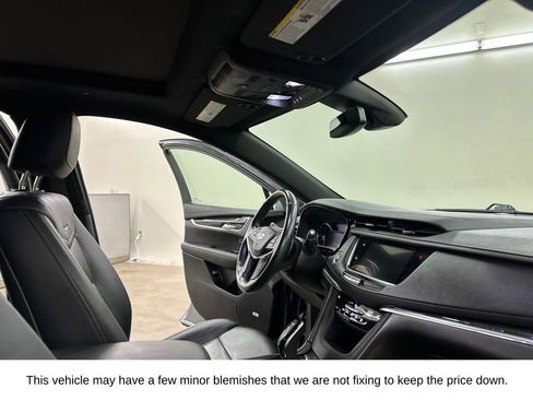 Used 2020 Cadillac XT5 Premium Luxury AWD/4WD image 22