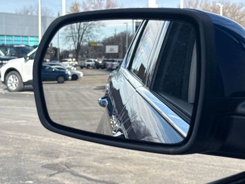 Used 2024 Ford Edge SEL w/ Convenience Package image 38