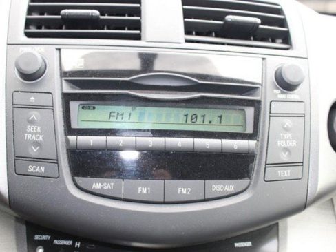 Used 2011 Toyota RAV4 2WD w/ Base L4 Extra Value Pkg image 18