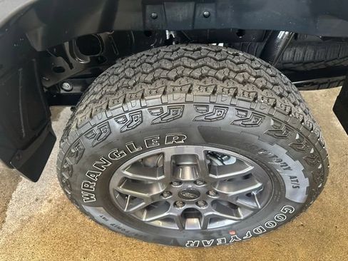 Used 2024 Ford Ranger XLT w/ FX4 Off-Road Package AWD/4WD image 4