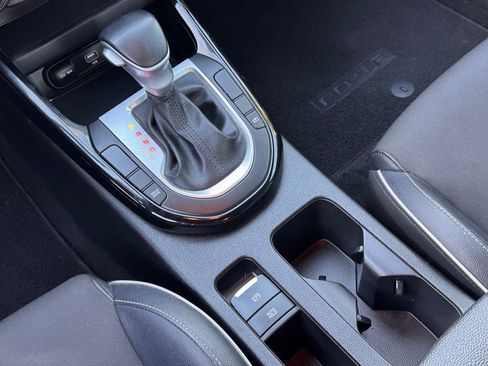 Used 2023 Kia Forte GT-Line w/ GT-Line Technology Package image 18