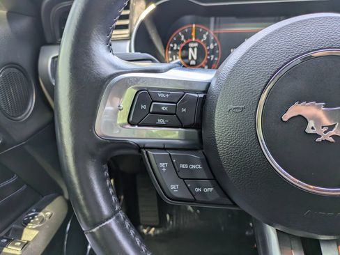 Used 2019 Ford Mustang GT Premium w/ Equipment Group 401A RWD image 28