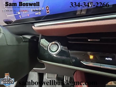 Used 2025 Buick Envision Sport Touring image 23