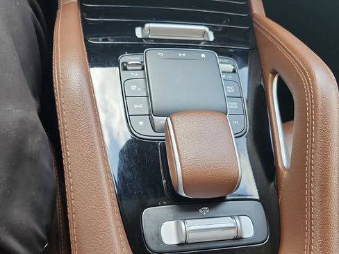 Used 2024 Mercedes-Benz GLS 450 4MATIC image 22