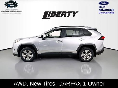 Used 2022 Toyota RAV4 XLE image 4