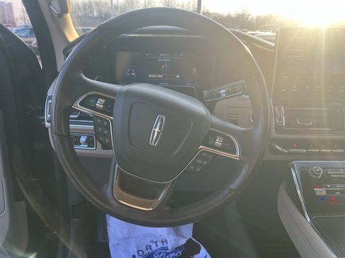 Used 2022 Lincoln Navigator L Reserve image 20