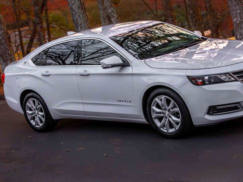 Used 2019 Chevrolet Impala LT image 57