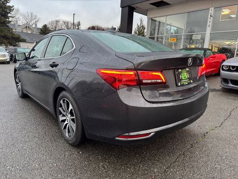 Used 2015 Acura TLX image 3