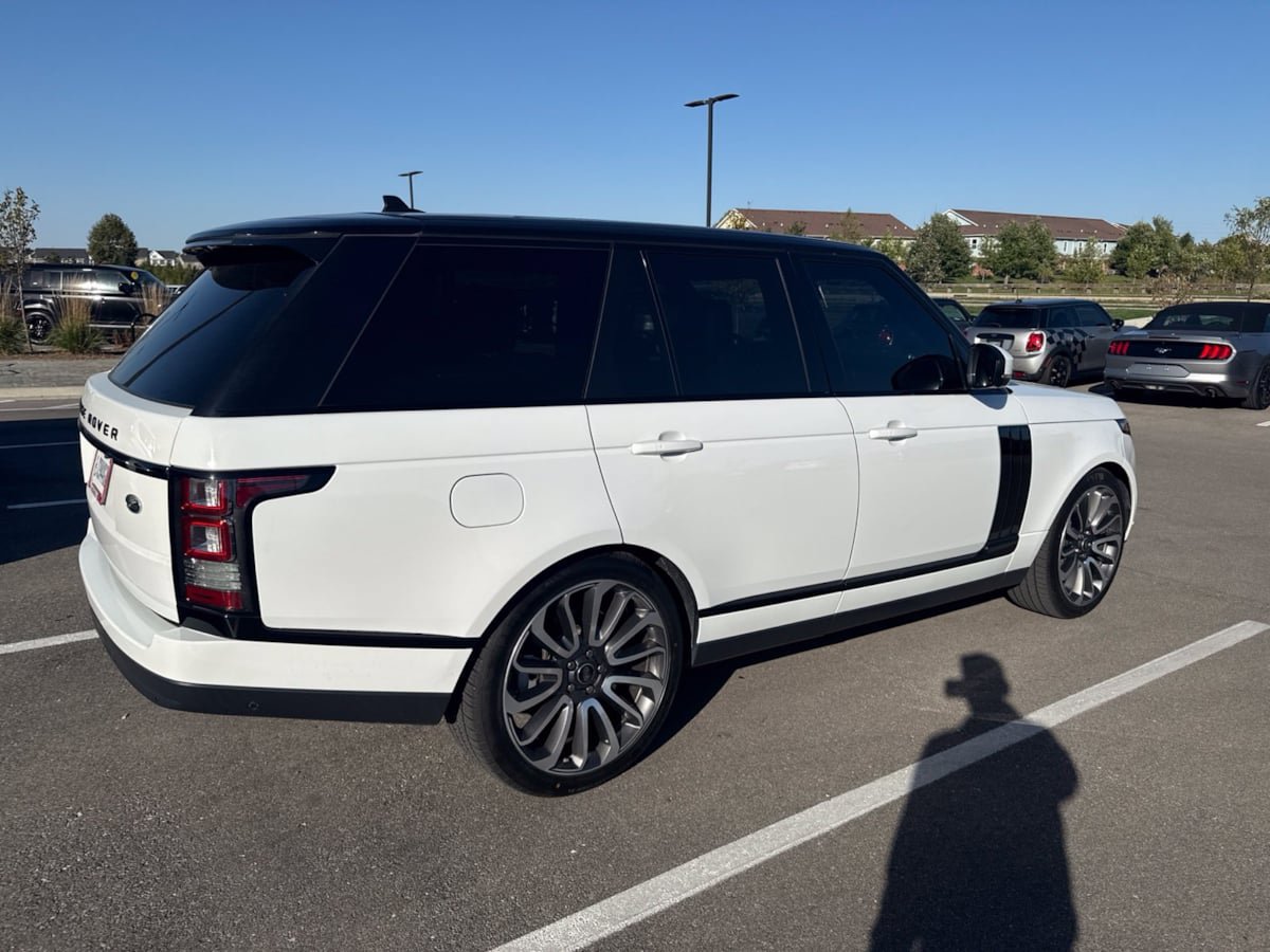 Used 2016 Land Rover Range Rover Supercharged AWD/4WD image 6