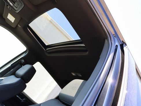 Used 2022 GMC Sierra 1500 AT4 w/ AT4 Premium Package image 46