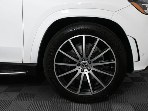 Certified 2023 Mercedes-Benz GLS 450 4MATIC image 37