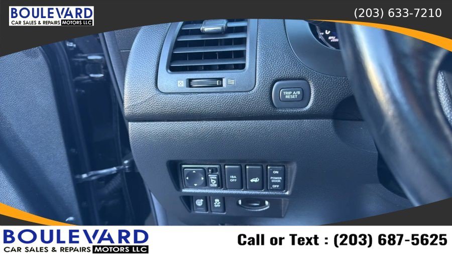 Used 2012 INFINITI FX35 AWD w/ Premium Pkg image 22