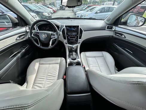 Used 2014 Cadillac SRX FWD image 14