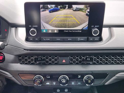 Used 2023 Honda Accord LX image 17