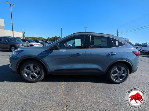 New 2026 Ford Escape ST-Line w/ Tech Pack #1 FWD image 7
