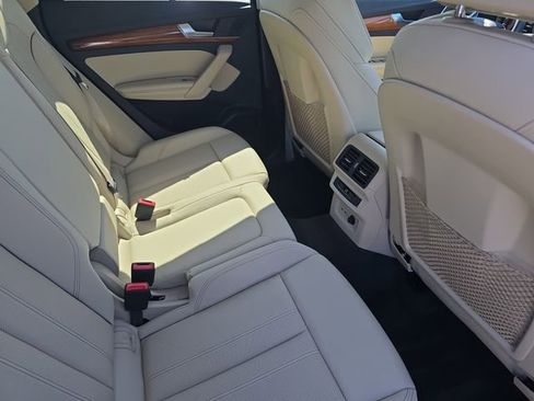 Used 2023 Audi Q5 2.0T Premium Plus w/ Premium Plus Package image 13