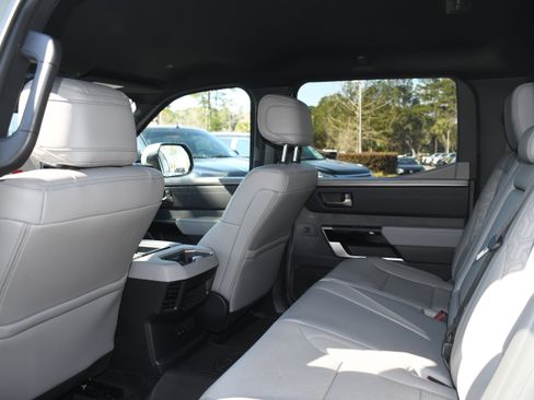 Used 2025 Toyota Tundra Limited image 16