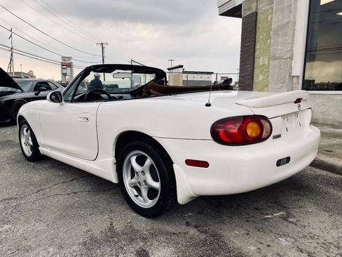 Used 2000 MAZDA MX-5 Miata LS image 5