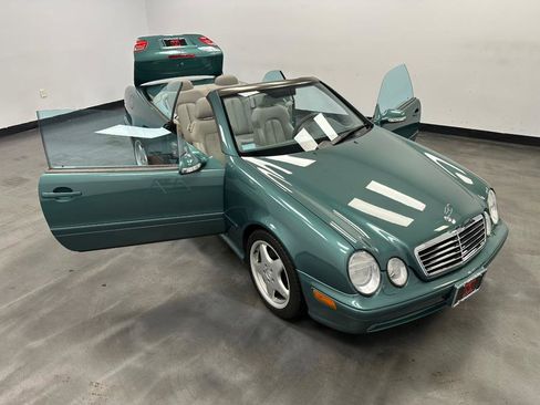 Used 2000 Mercedes-Benz CLK 430 Cabriolet image 58