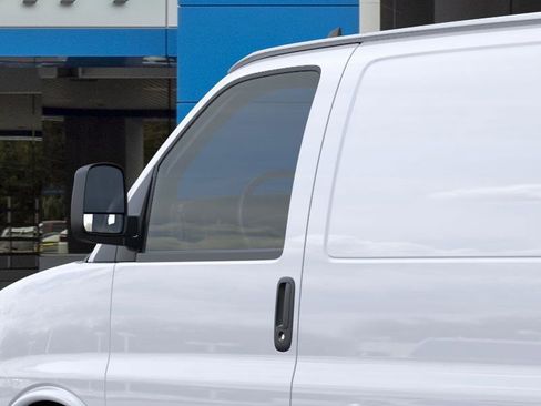 New 2025 Chevrolet Express 3500 Work Van w/ Driver Convenience Package image 12