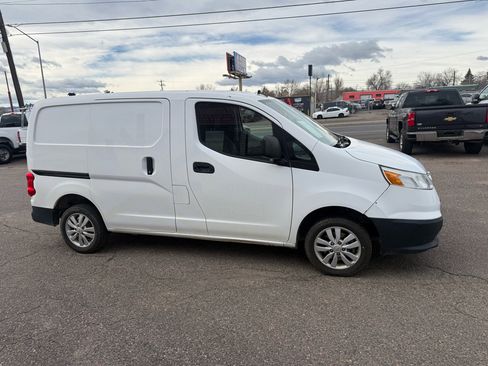 Used 2015 Chevrolet City Express LT image 1
