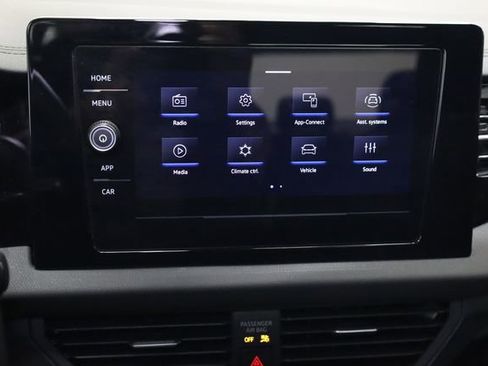 Used 2025 Volkswagen Jetta Sport FWD image 19