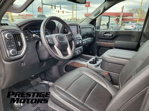 Used 2023 GMC Sierra 2500 Denali image 15