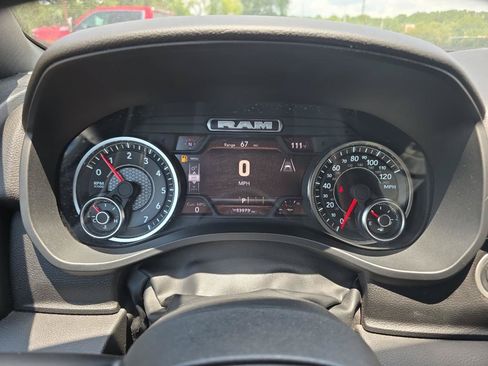 Used 2025 RAM 1500 Big Horn AWD/4WD image 12