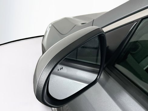 Used 2025 Buick Encore GX Preferred image 16