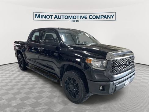 Used 2018 Toyota Tundra SR5 w/ SR5 Upgrade Package RWD image 1