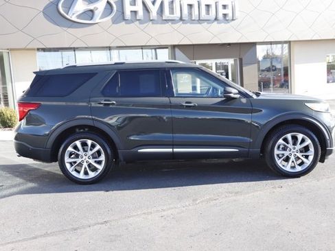 Used 2021 Ford Explorer Platinum w/ Equipment Group 601A image 2